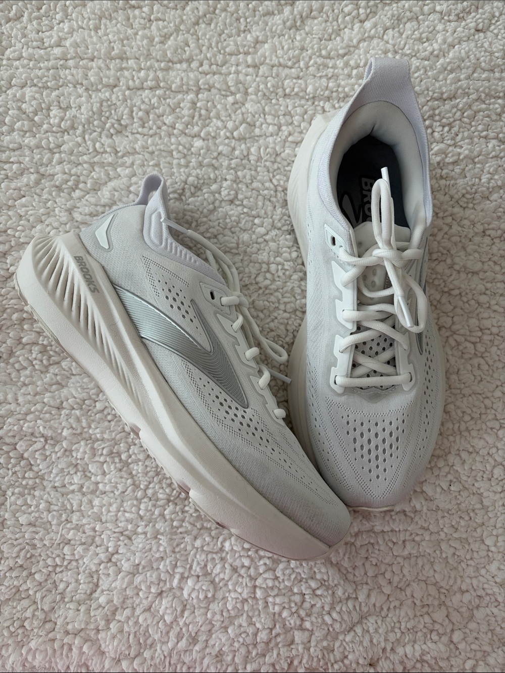 Brooks Women's Running Shoes - White with Silver Accents